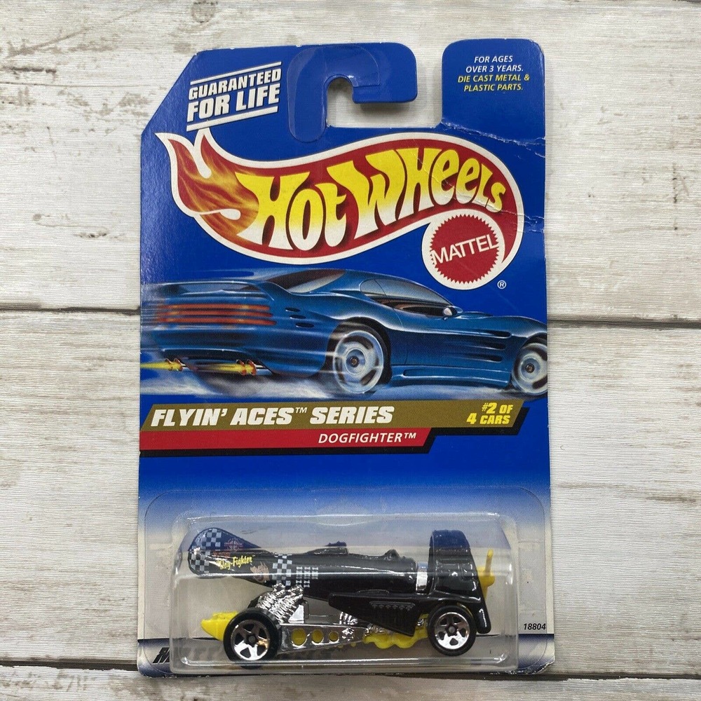 1997 Hot Wheels Flyin Aces Series Dogfighter 2 of 4 #738 Yellow Black